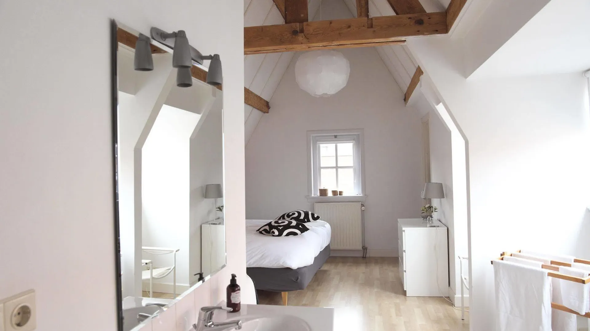 Comfortable Apartment City Centre Delft Netherlands